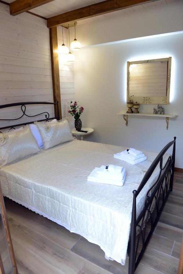 Chalet Edelweiss Preveza Exterior photo